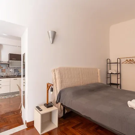 And Cinque Terre Apartment